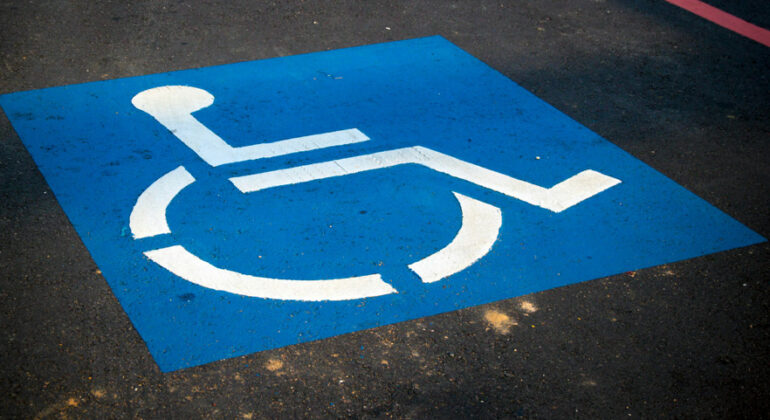An image of an ADA compliant handicap parking space